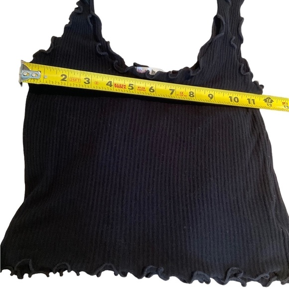 Casual Sexy Violet Moon Black Ribbed Cropped Summer Tank - Picture 4 of 6
